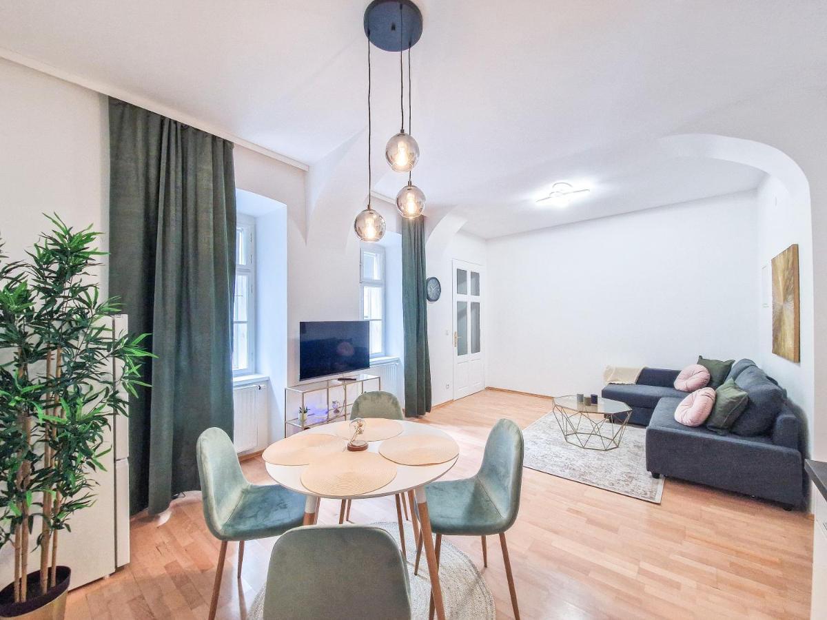 Feelhome - Design Apartment Fur 4 Gaste - Smart Tv - Naschmarkt Bécs Kültér fotó